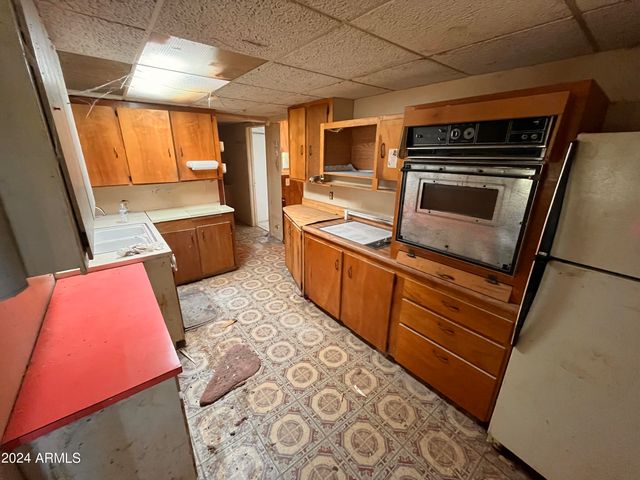 8420 S HIGHWAY 89 --, Kirkland, AZ 86332