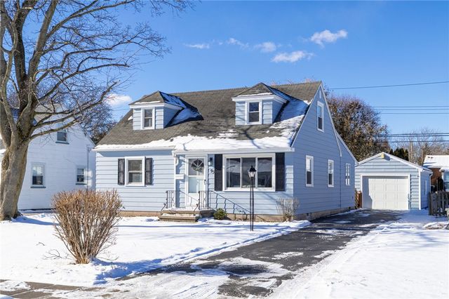 95 Ridgewood Road, Greece, NY 14626