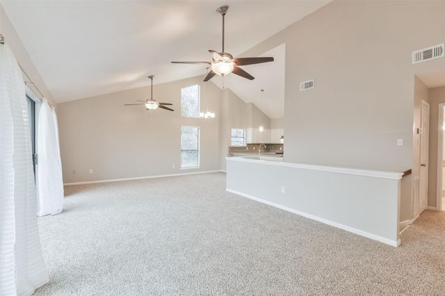 47 April Point Drive N, Conroe, TX 77356