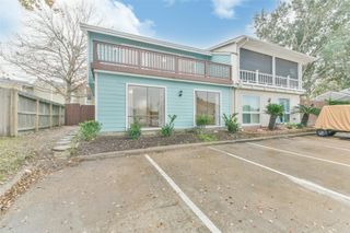 47 April Point Drive N, Conroe, TX 77356