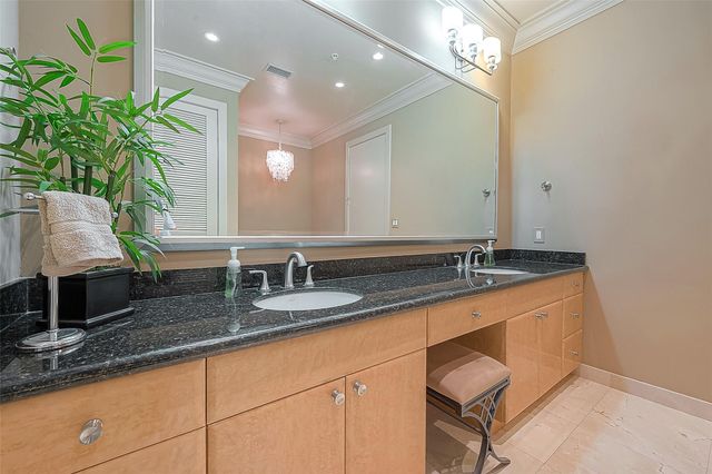 3388 Sage Road 1601, Houston, TX 77056