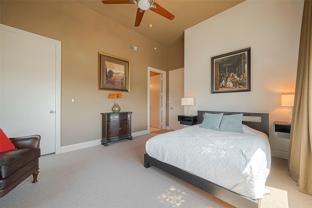 3388 Sage Road 1601, Houston, TX 77056