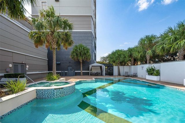 3388 Sage Road 1601, Houston, TX 77056