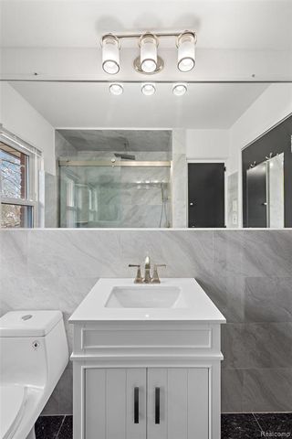 1653 Taunton Road, Birmingham, MI 48009