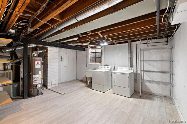 1653 Taunton Road, Birmingham, MI 48009