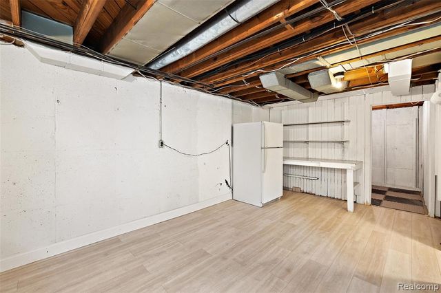 1653 Taunton Road, Birmingham, MI 48009