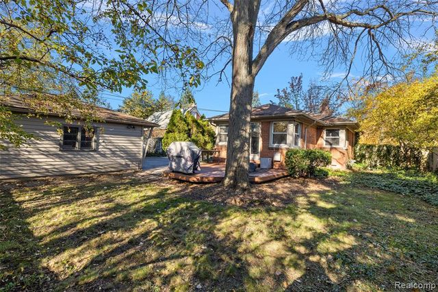 1653 Taunton Road, Birmingham, MI 48009