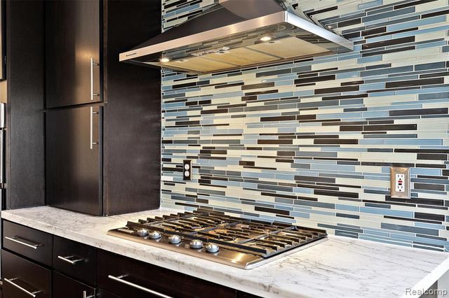 1653 Taunton Road, Birmingham, MI 48009