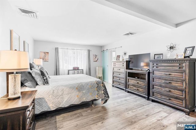 1631 Maple Street, Fort Lee, NJ 07024