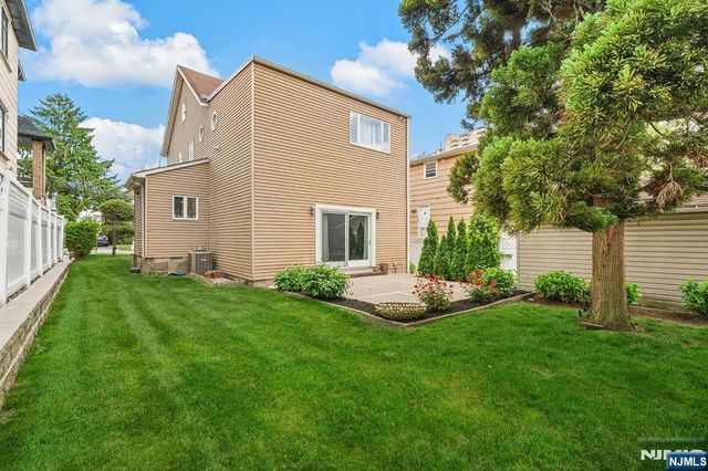 1631 Maple Street, Fort Lee, NJ 07024