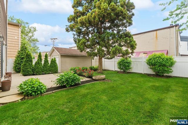 1631 Maple Street, Fort Lee, NJ 07024