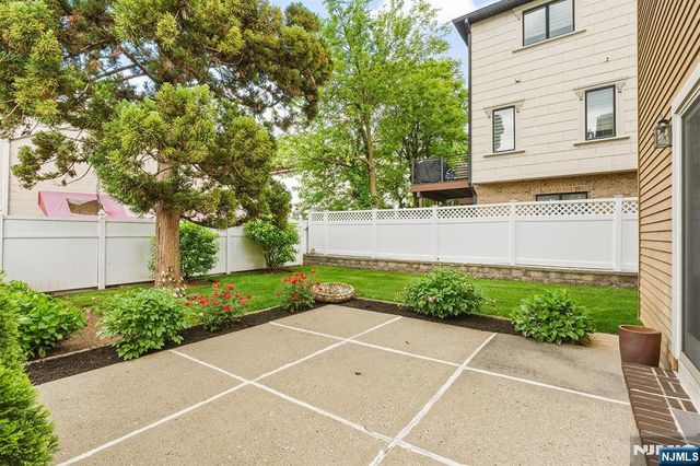 1631 Maple Street, Fort Lee, NJ 07024