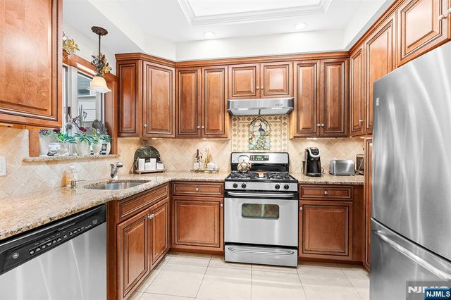 1631 Maple Street, Fort Lee, NJ 07024