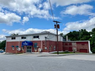 44 Morris St, Webster, MA 01570