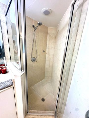 16699 Collins Avenue 2309, Sunny Isles Beach, FL 33160