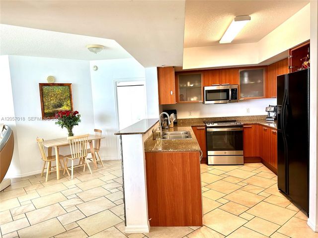 16699 Collins Avenue 2309, Sunny Isles Beach, FL 33160