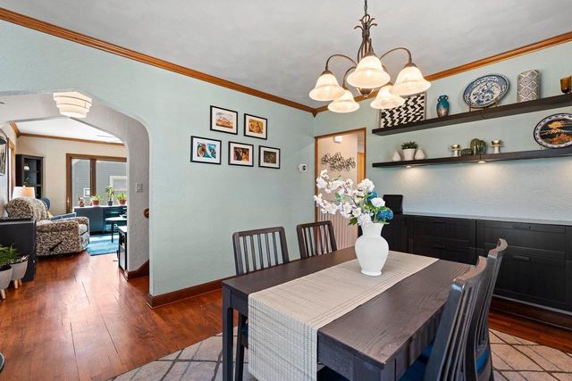 1729 N HARRIMAN STREET, Appleton, WI 54911