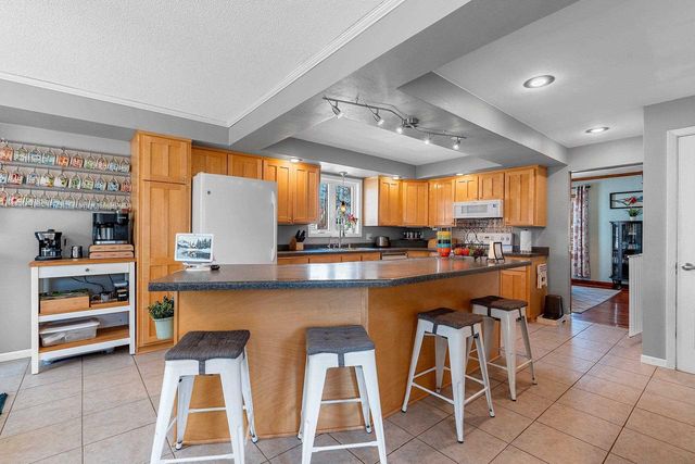 1729 N HARRIMAN STREET, Appleton, WI 54911