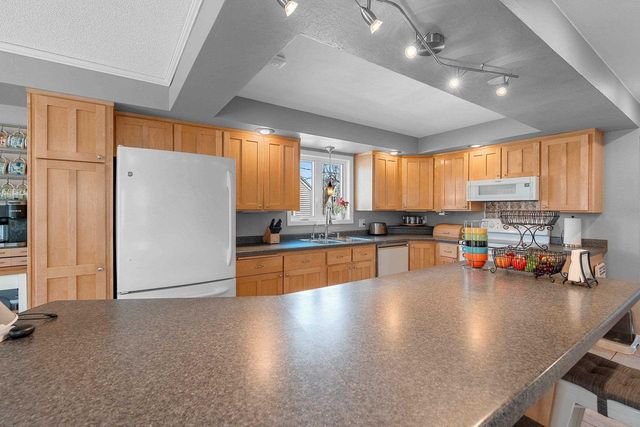 1729 N HARRIMAN STREET, Appleton, WI 54911