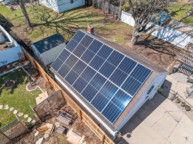 1729 N HARRIMAN STREET, Appleton, WI 54911