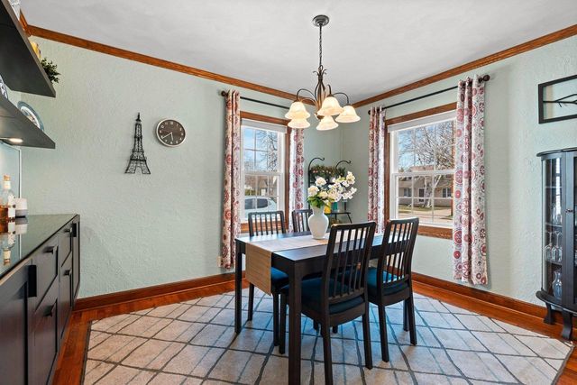 1729 N HARRIMAN STREET, Appleton, WI 54911