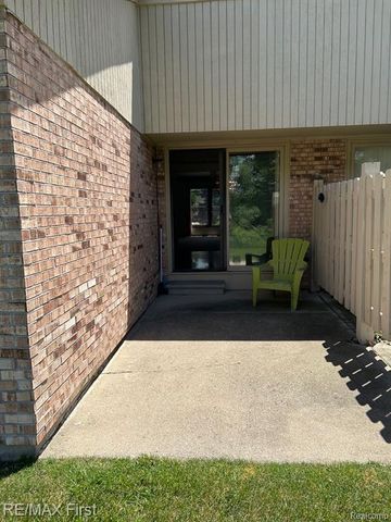 43719 Hartford Drive 334, Clinton Township, MI 48038
