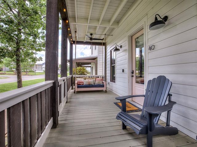 40 Redbud Street, Carlton Landing, OK 74432