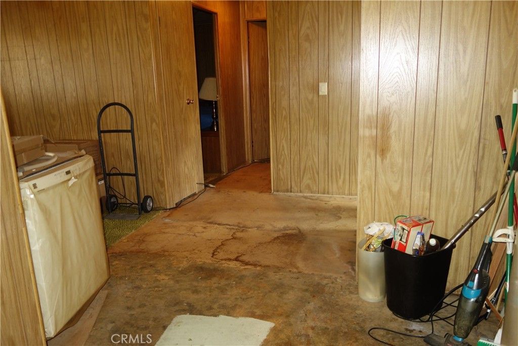 Image 9 of property listing at 770 S Lyon, Hemet, CA 92543