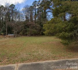 2736 Capitol Drive, Charlotte, NC 28208
