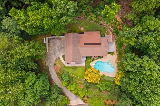 2219 Rocky Face Circle, Dalton, GA 30720