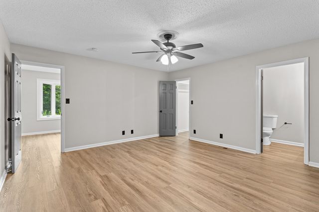 2219 Rocky Face Circle, Dalton, GA 30720