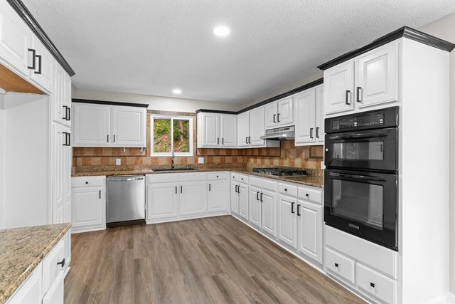 2219 Rocky Face Circle, Dalton, GA 30720