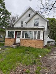 1359 Roosevelt Avenue, Flint, MI 48503