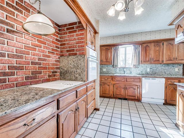29805 SE 29th Street, Mcloud, OK 74851
