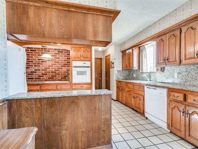 29805 SE 29th Street, Mcloud, OK 74851