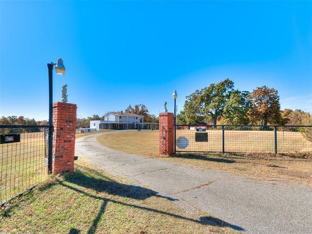 29805 SE 29th Street, Mcloud, OK 74851