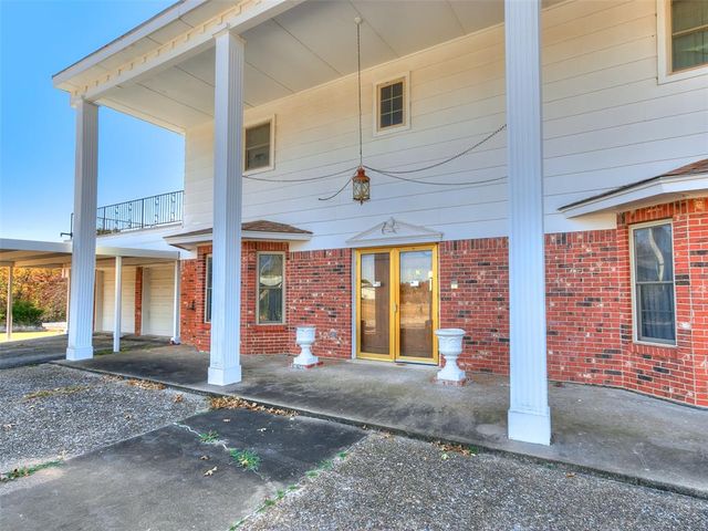 29805 SE 29th Street, Mcloud, OK 74851