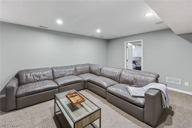 872 Hilliary Lane, Aurora, OH 44202
