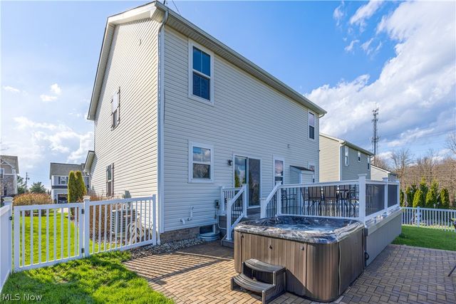 872 Hilliary Lane, Aurora, OH 44202