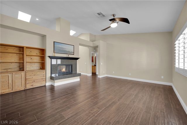 5812 Bargull Bay Avenue, Las Vegas, NV 89131