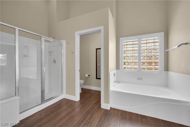 5812 Bargull Bay Avenue, Las Vegas, NV 89131