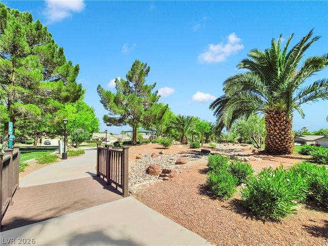 5812 Bargull Bay Avenue, Las Vegas, NV 89131