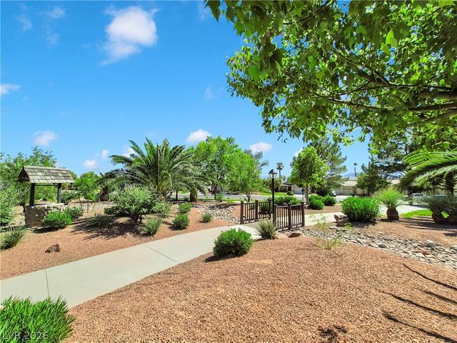 5812 Bargull Bay Avenue, Las Vegas, NV 89131
