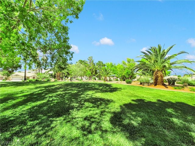 5812 Bargull Bay Avenue, Las Vegas, NV 89131