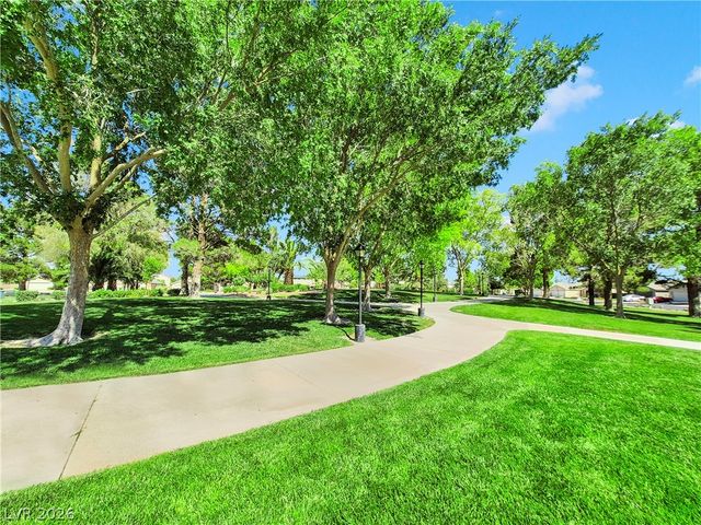 5812 Bargull Bay Avenue, Las Vegas, NV 89131