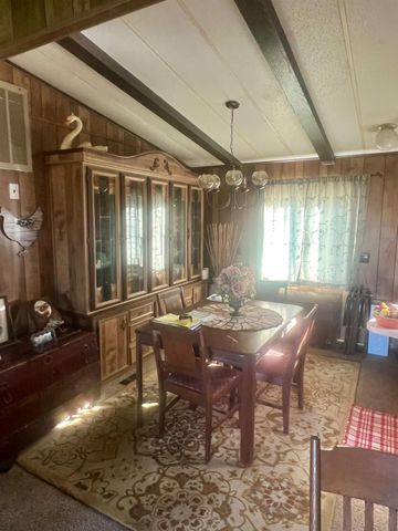 32434 Lockwood Lane, Prather, CA 93651