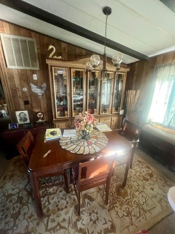 32434 Lockwood Lane, Prather, CA 93651