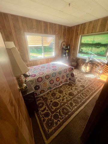 32434 Lockwood Lane, Prather, CA 93651