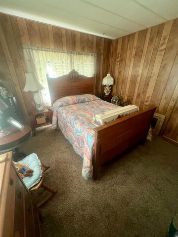 32434 Lockwood Lane, Prather, CA 93651