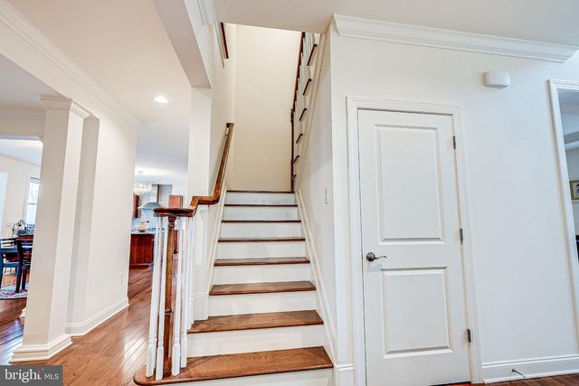 2 EAGLE CT, Monmouth Junction, NJ 08852